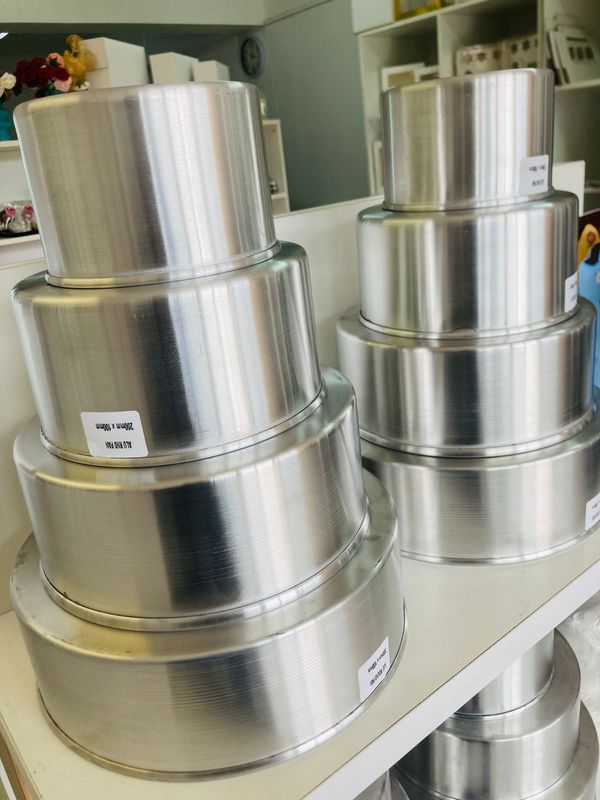 Aluminium Baking Pans (100mm height)