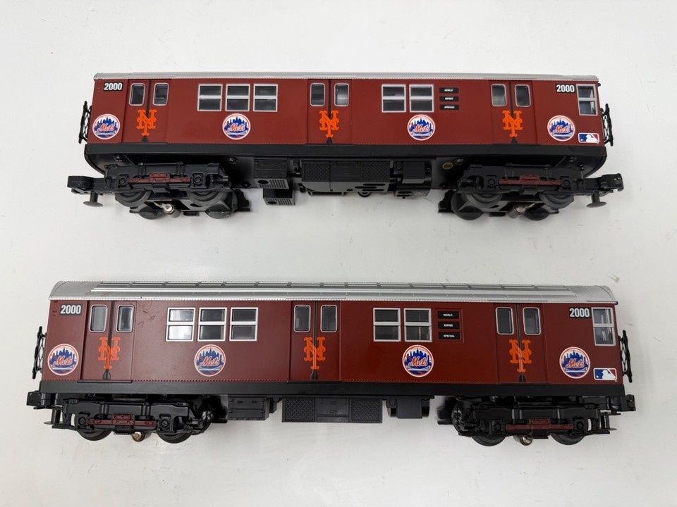 MTH (2) RAILKING 30-4123-1 MLB METS SUBWAY R-17 NON-POWERED ADD ON CARS