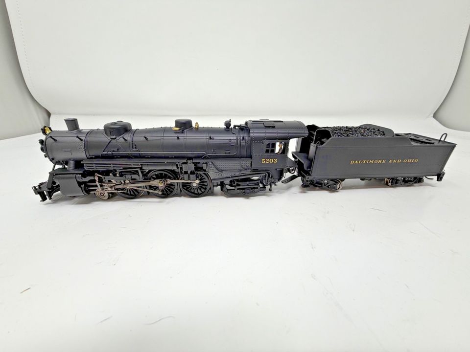 BROADWAY LIMITED 1057 HO USRA LIGHT PACIFIC BALTIMORE &amp; OHIO 4-6-2 #5203 DC/ DCC-SOUND EQUIPPED