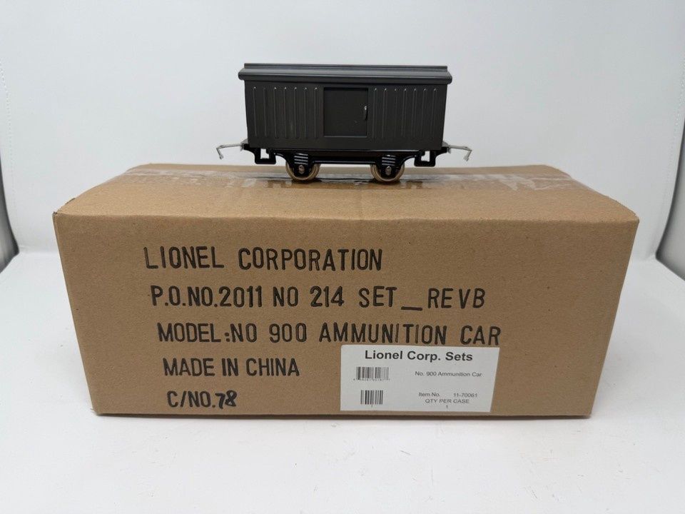 LIONEL CORPORATION TINPLATE/ MTH 11-7006-1 #900 GREEN ARMORED AMMUNITION ADD ON CAR