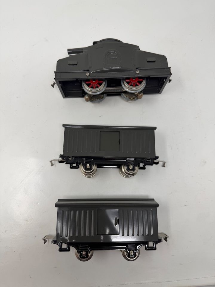 LIONEL CORPORATION TINPLATE/ MTH 11-6025-0 O GUAGE 3 RAIL # 214 ARMORED MOTOR CAR SET