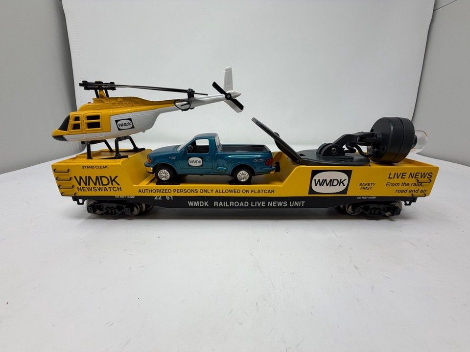 KLINE K705-7401 TV CAR WITH AN OPERATING CAMERA