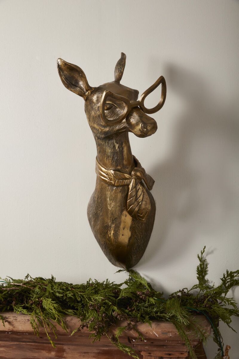 MARGIE DOE Wall Mount 9.25"x11.5"x26.75"