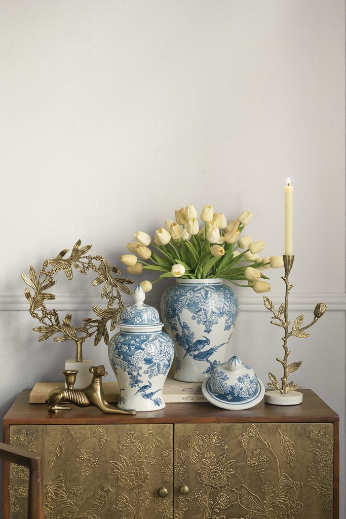 12.5" Classic Blue and White Porcelain Ginger Jar