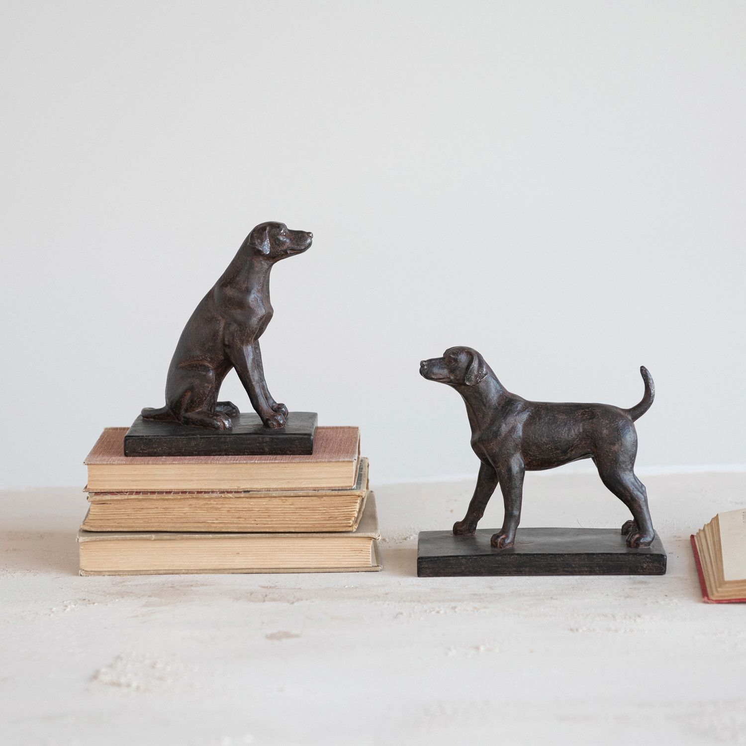 Set/2 Black Dog Bookends