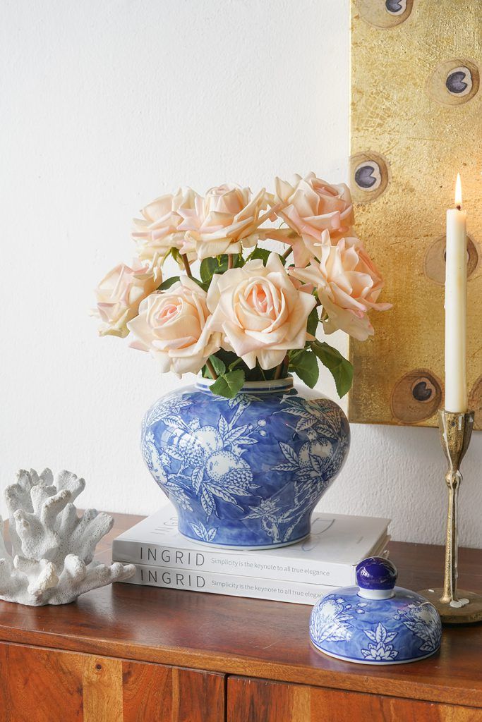 9" Blue And White Porcelain Lidded Jar