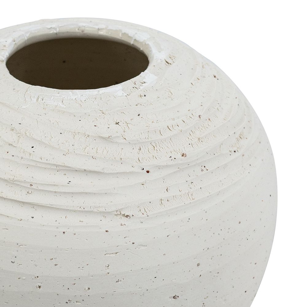 7.5x7" Hand-Pulled Vase