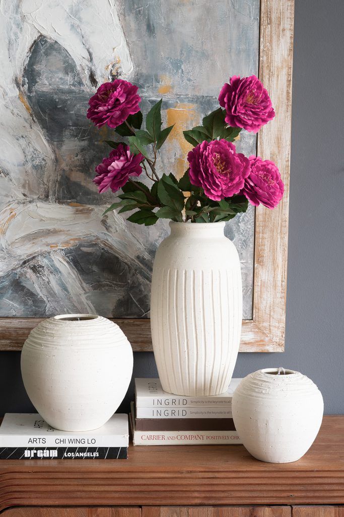 7.5x7" Hand-Pulled Vase