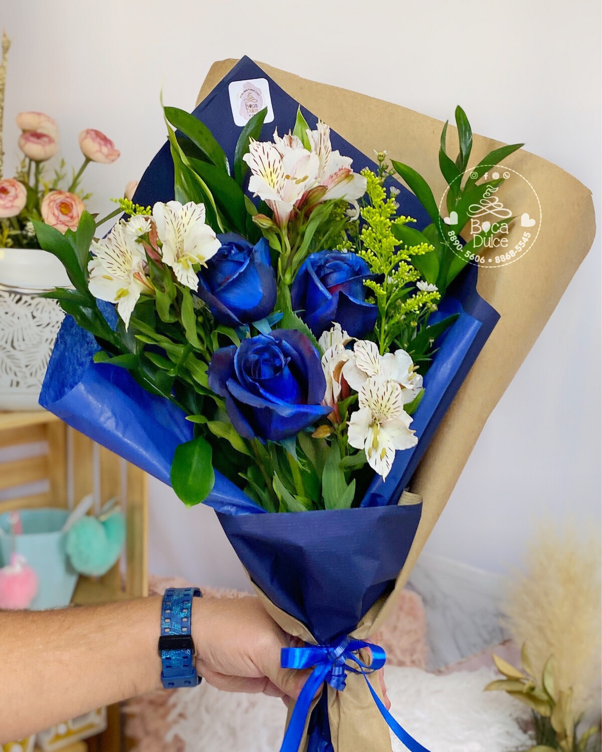 TRIO DE ROSAS EN BOUQUET O RAMO 