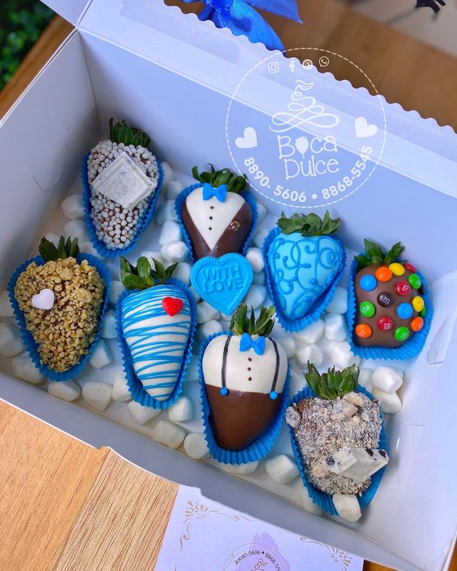 BOX 8 LOVE