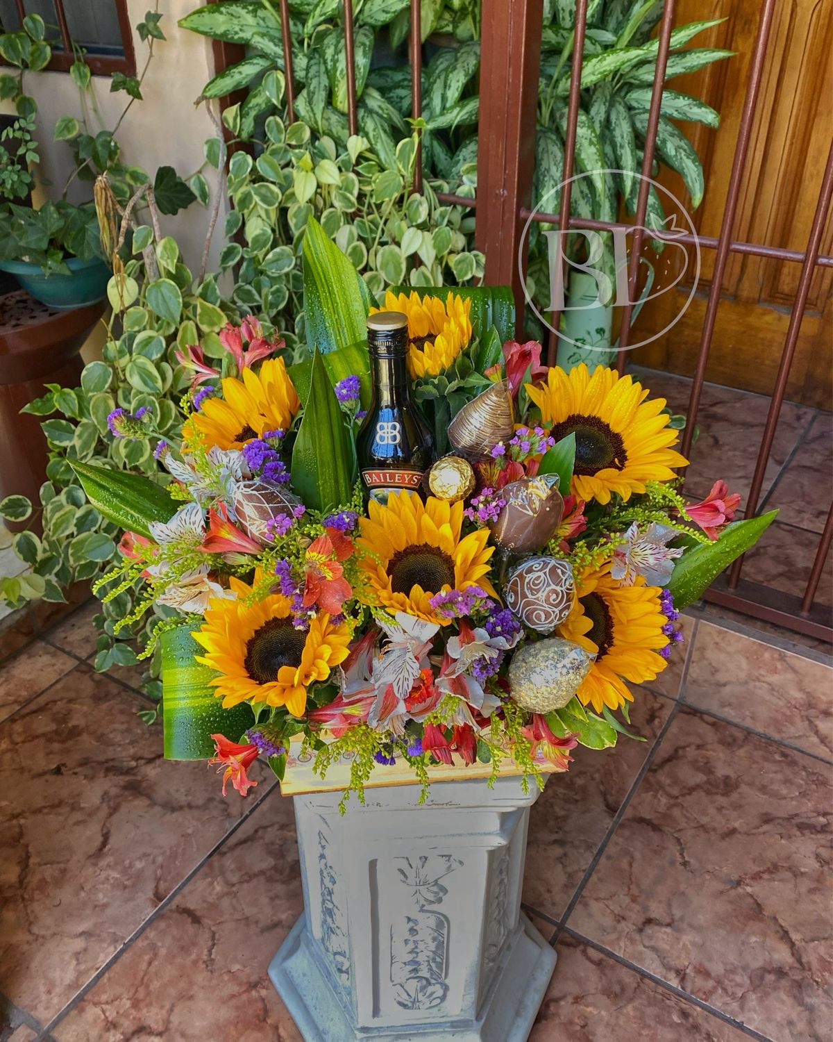 MOM SUNFLOWERS BOX + BEBIDA