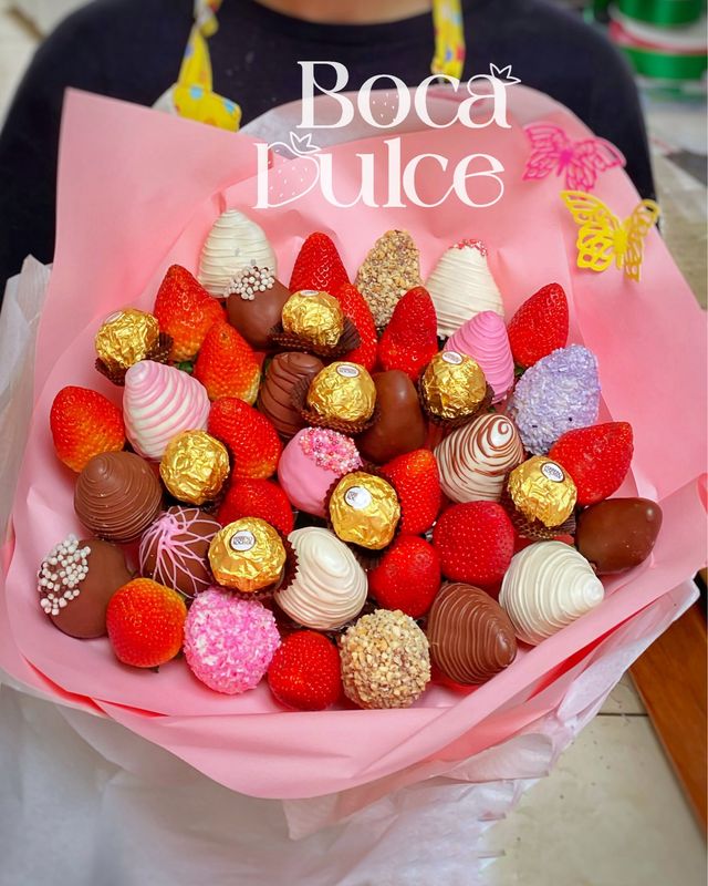 LUXURY IRENE Y BOMBON