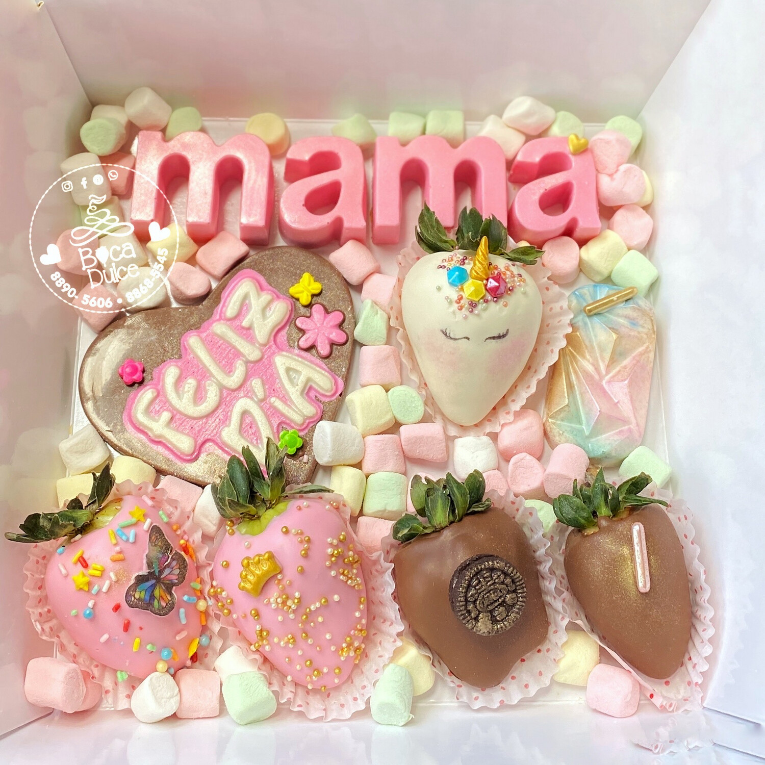 Caja con Letras de Chocolate y Corazón Relleno