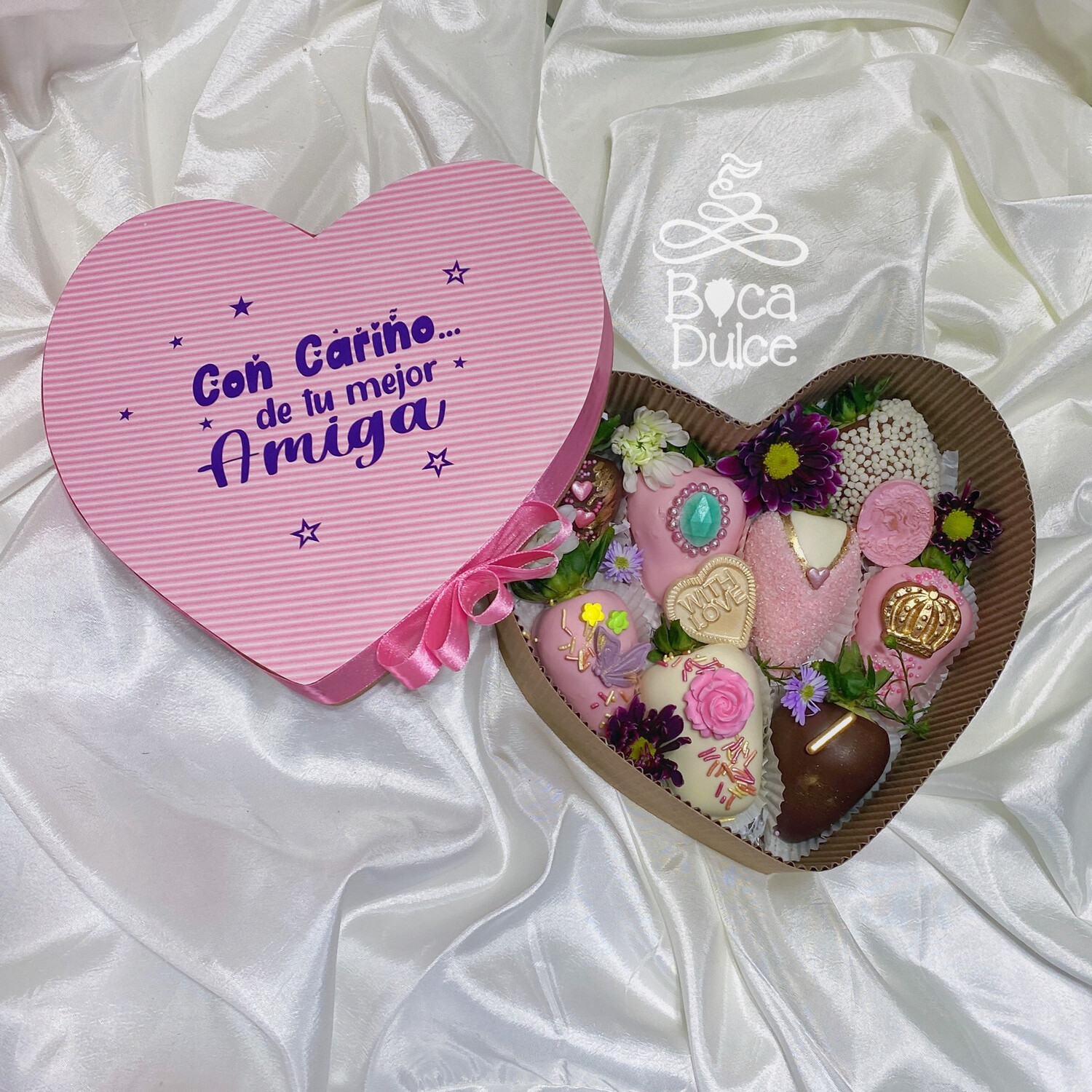Caja Corazón: Fresas y Chocolate con Texto