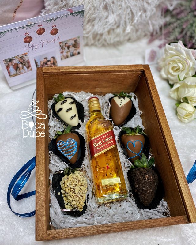 Caja Black Cristal: Whisky y Fresas
