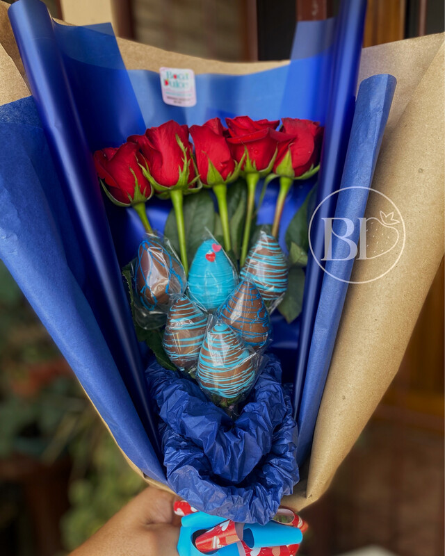 ROMANCE’S BOUQUET