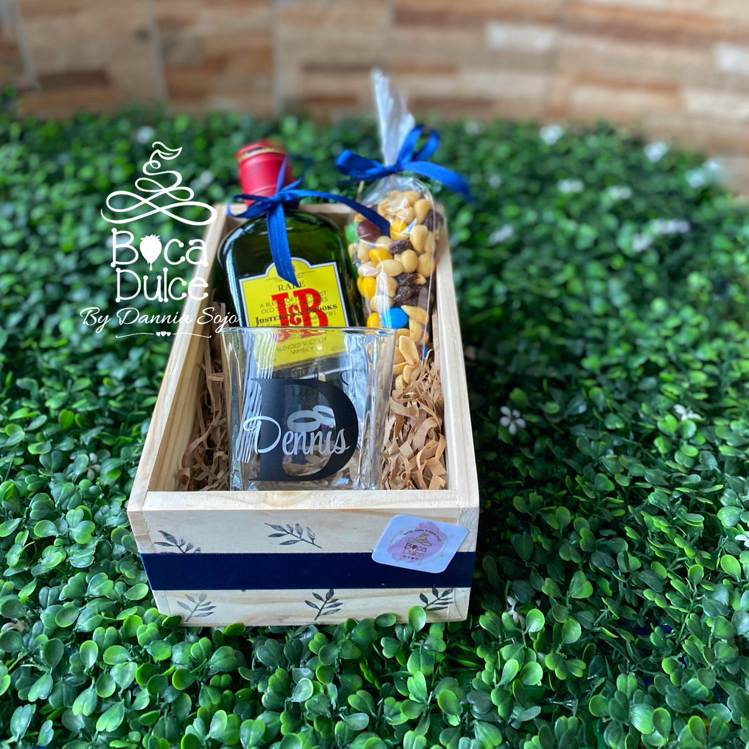 Caja WK3: Whisky a Elegir y Vaso Personalizado
