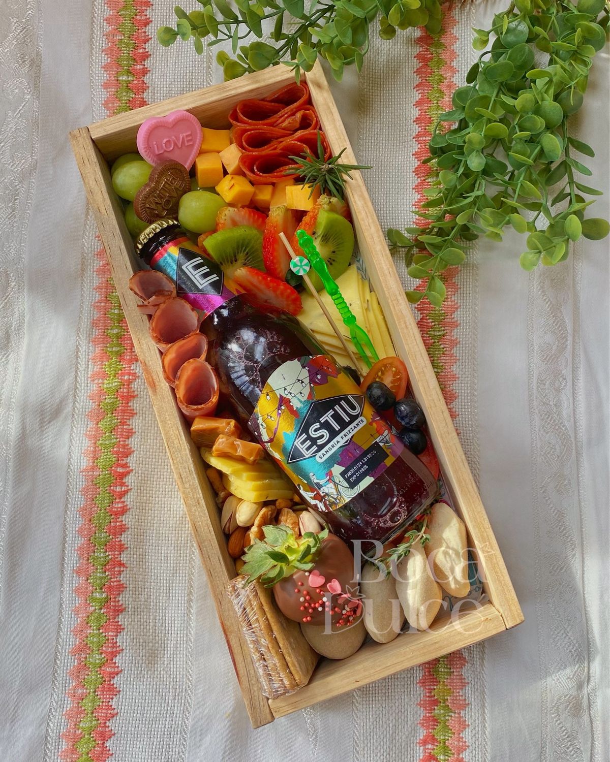 Caja Brindis Gourmet – Charcuteria con Bebida a Elegir
