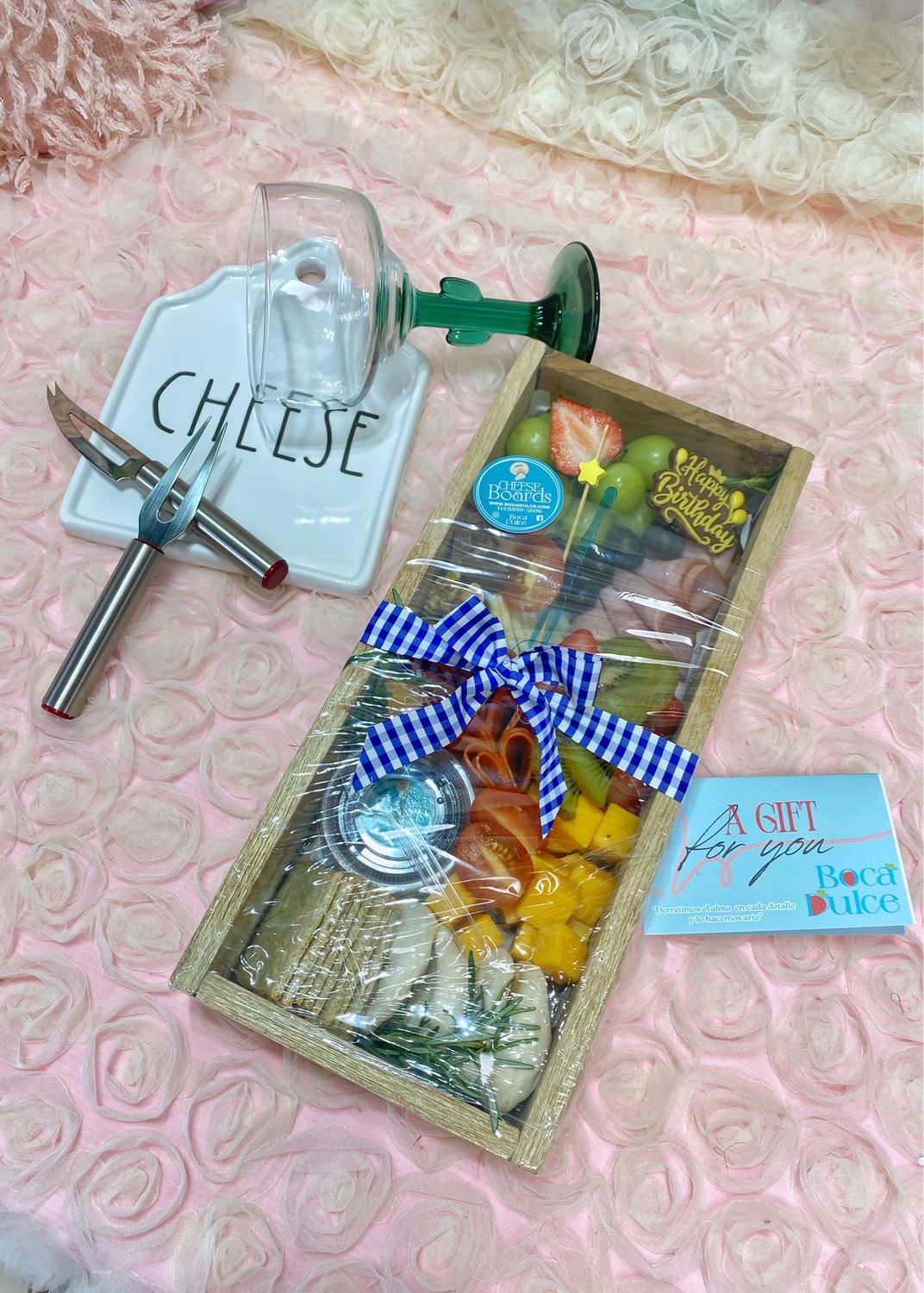 Caja Gusto Personal – Mini Tabla de Charcuteria en Madera