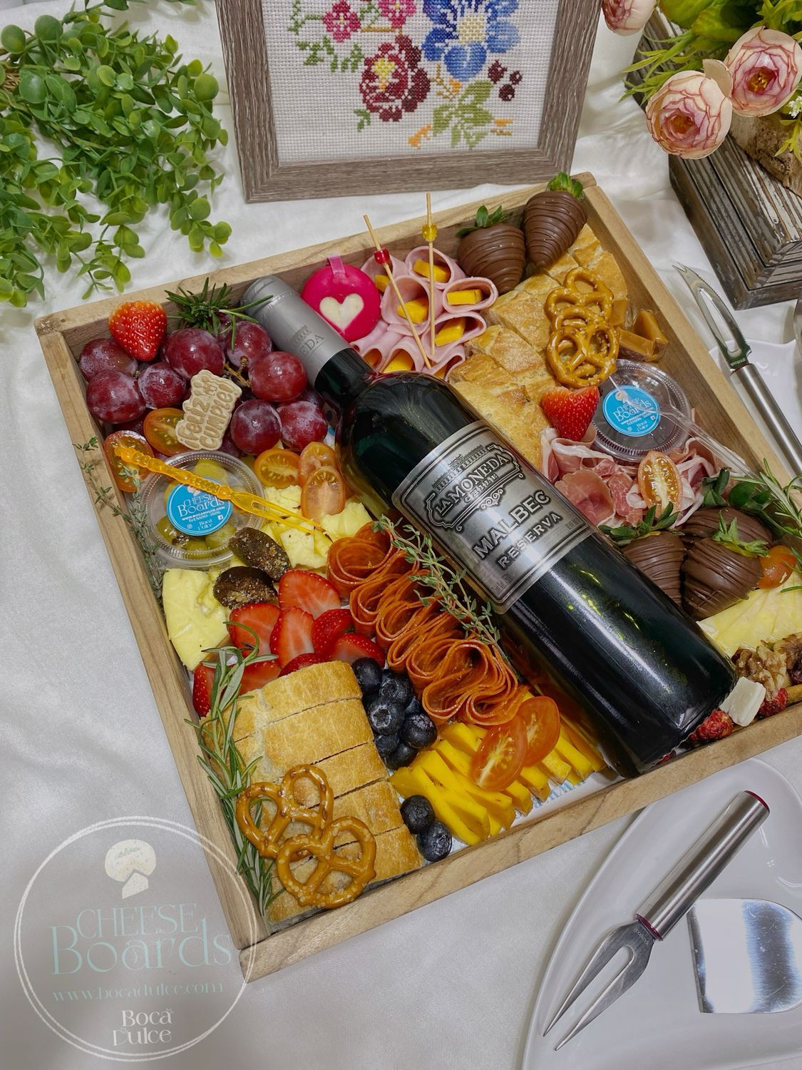 Tabla Toscana Selecta – Quesos, Charcutería y Vino