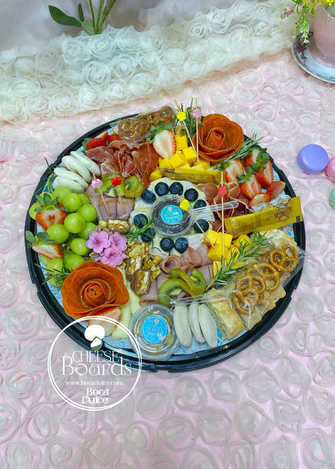 Bandeja Gourmet Mediana – Quesos y Carnes para 5-6