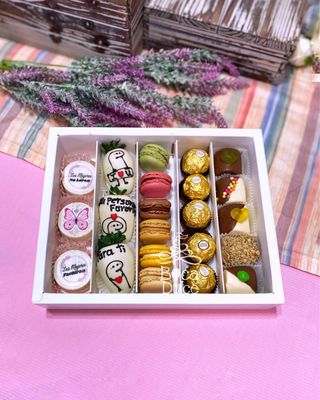 SWEET CELEBRATION BOX