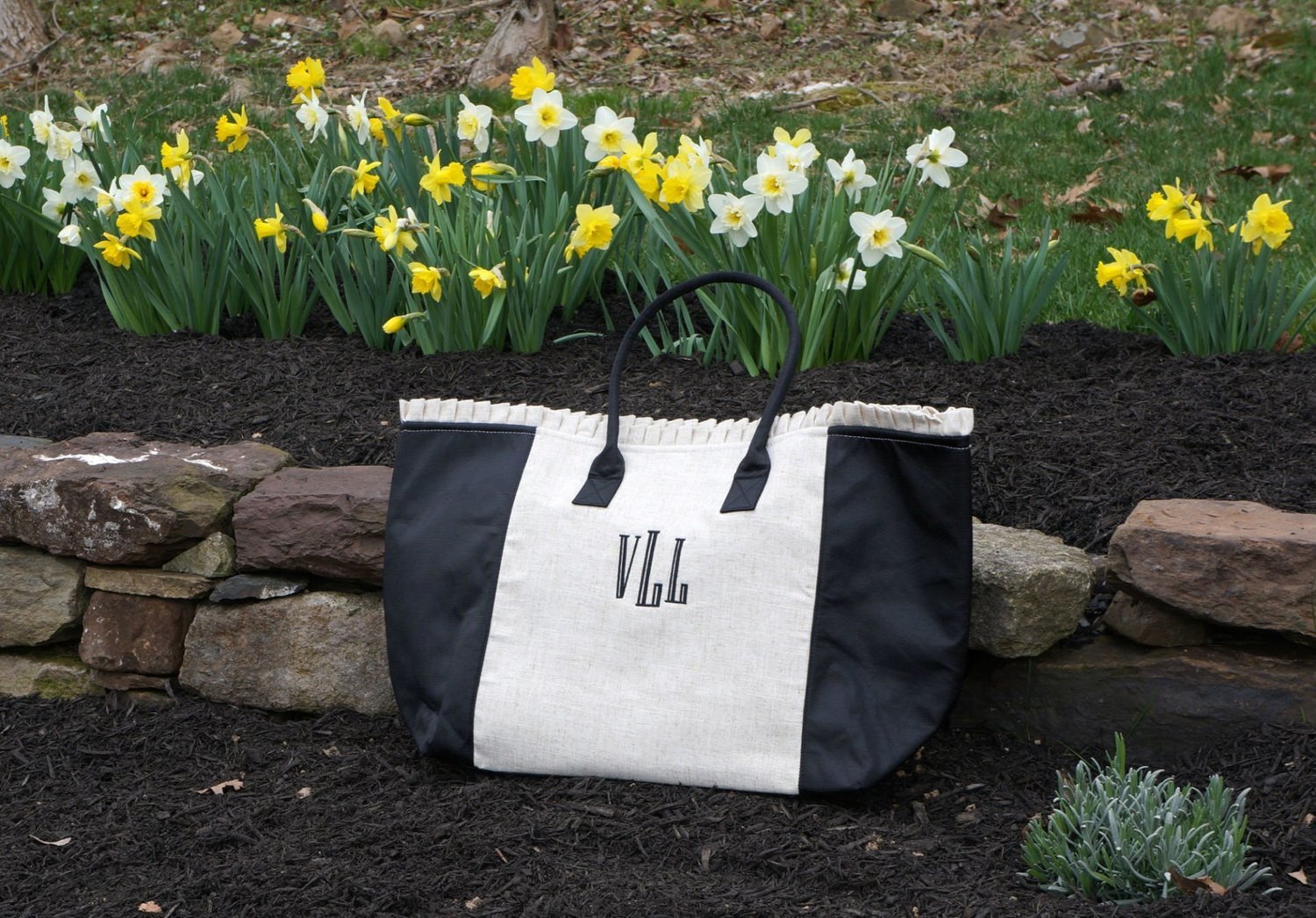 Ruffle Linen Moire Accent Tote