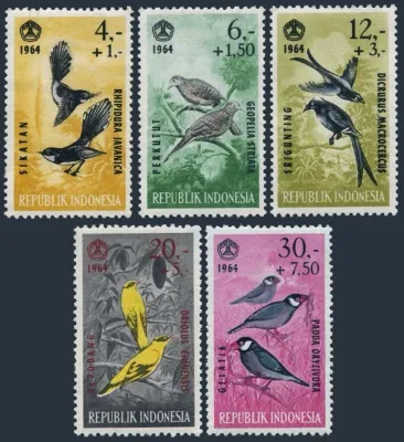 Indonesia 1965 Birds. Malaysian fantails, Doves. MNH Indonesia 1965 Birds. Malaysian fantails, Doves. MNH