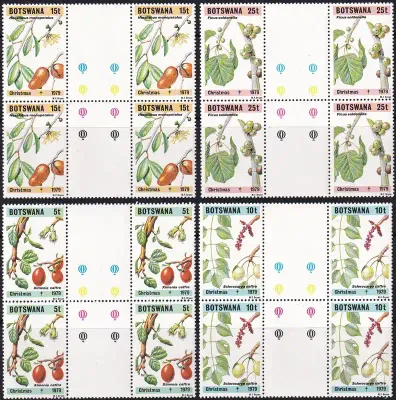 Botswana 1979 Christmas/Fruit (Gutter Blocks of 4v)-MNH(**) Botswana 1979 Christmas/Fruit (Gutter Blocks of 4v)-MNH(**)