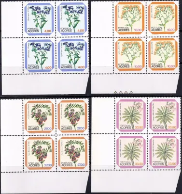 Portugal Azores 1982 Definitive Issues - Flowers. Blocks. MNH** Portugal Azores 1982 Definitive Issues - Flowers. Blocks. MNH**