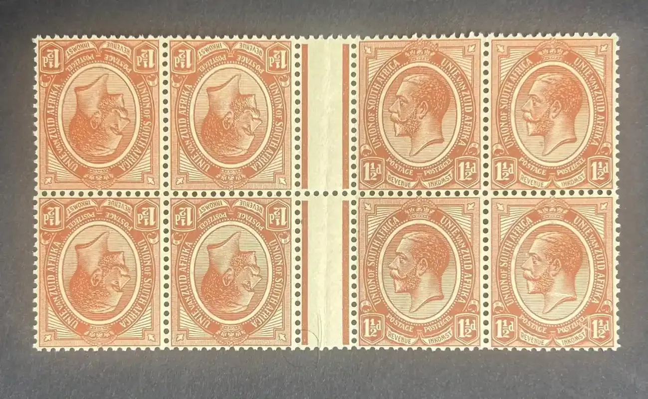 South Africa 1913 KGV 1½d tete-beche block of eight across the vertical interpanneau margin. Very fine unmounted. SG 5a MNH(**) South Africa 1913 KGV 1½d tete-beche block of eight across the vertical interpanneau margin. Very fine unmounted. SG 5a MNH(**)