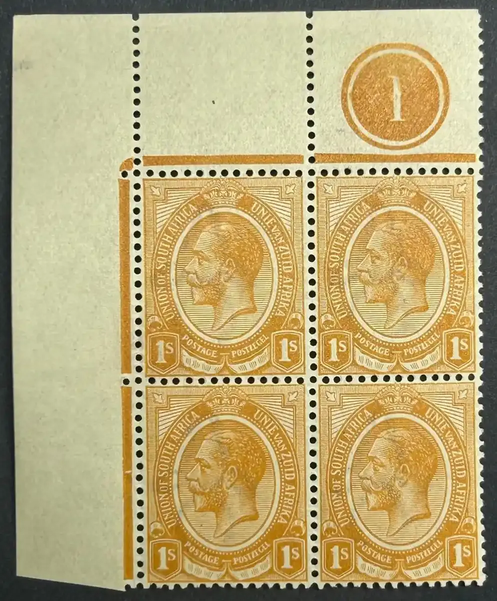 Union of South Africa 1913 KGV Kings Head 1/-. Upper left corner block of four showing plate '1' in margin. SG12w. MNH(**) Union of South Africa 1913 KGV Kings Head 1/-. Upper left corner block of four showing plate '1' in margin. SG12w. MNH(**)
