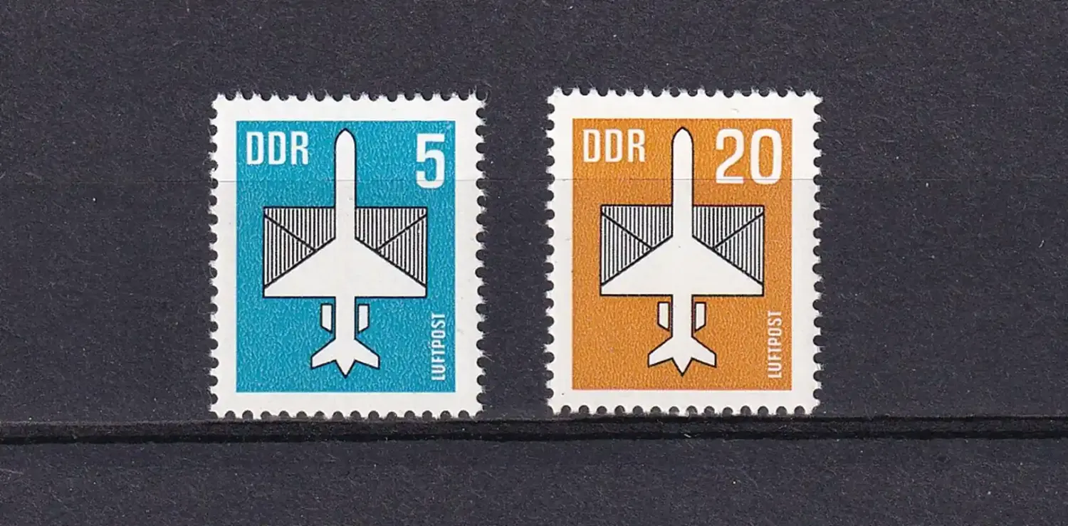 Germany East (DDR) 1983 Airmail - Airplane &amp; Envelope MNH (**)