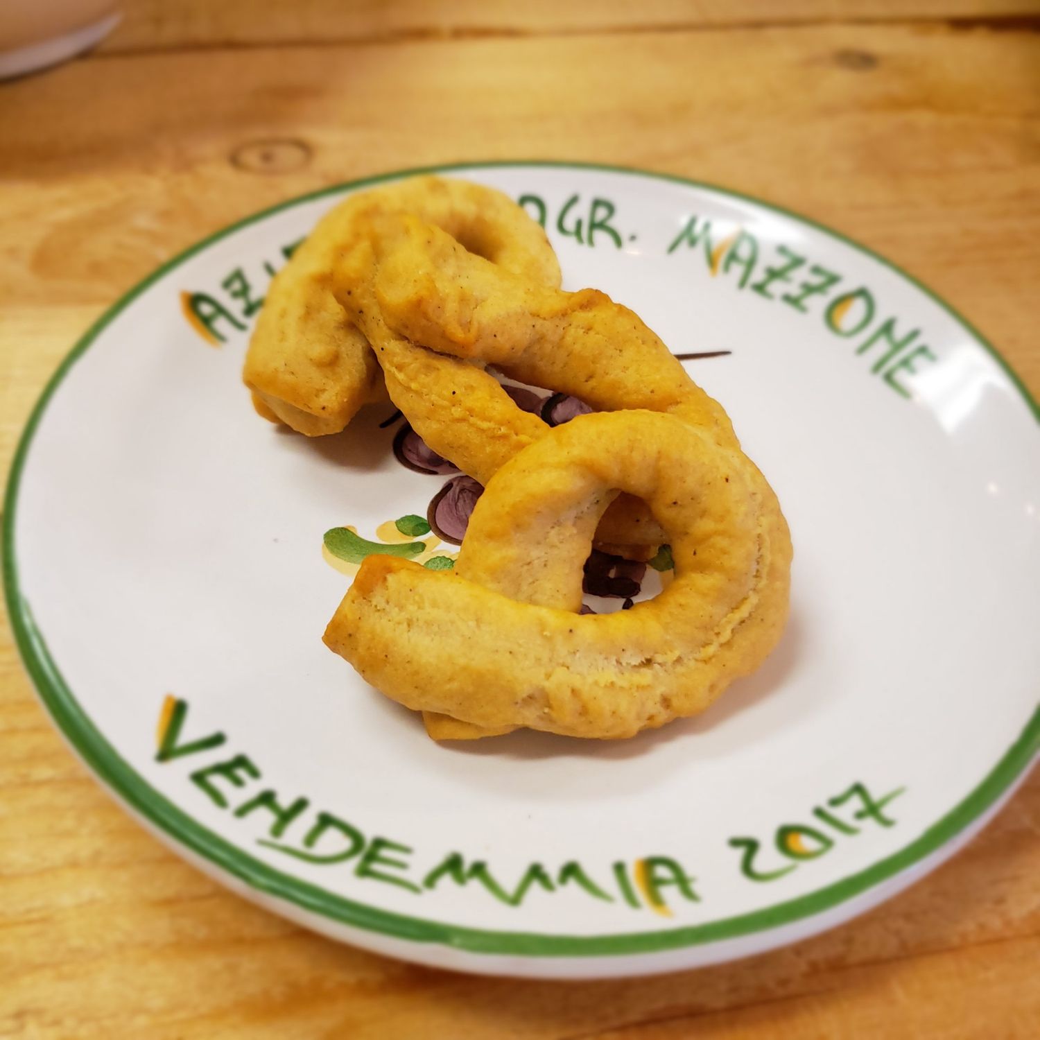 Garlic &amp; Hot Pepper Taralli