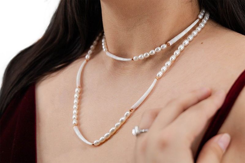 Medium Pearl + 3 Dentallium Copper Necklace