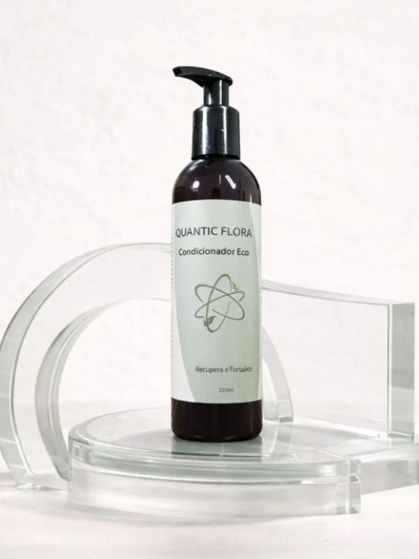 Recover and Strengthen Eco Conditioner Advanced Nutrition + Prolonged Hydration | Sensitive &amp; Fragilized Hair | Vegan Formula |