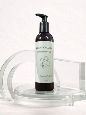 Recover and Strengthen Eco Conditioner Advanced Nutrition + Prolonged Hydration | Sensitive &amp; Fragilized Hair | Vegan Formula |