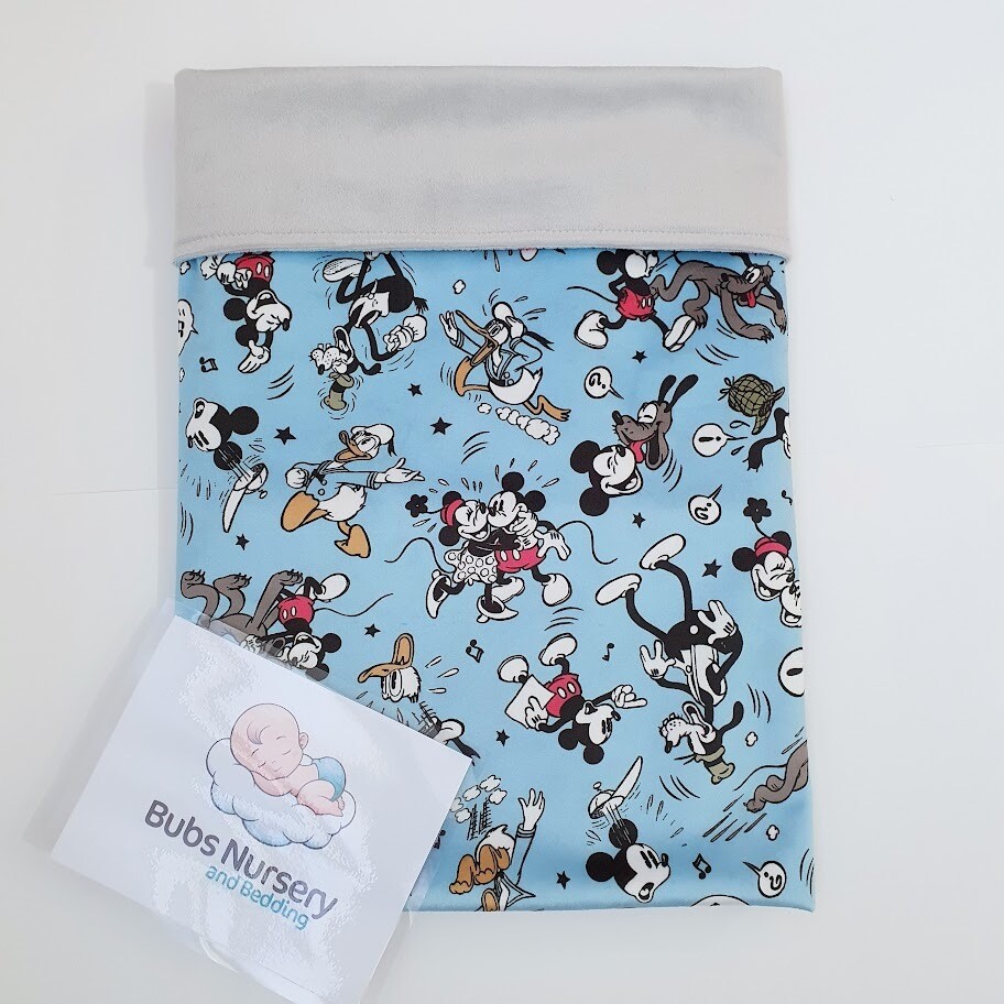 Mickey Mouse & Friends Minky baby blanket, Blanket backing choices: Soft Grey smooth minky backing