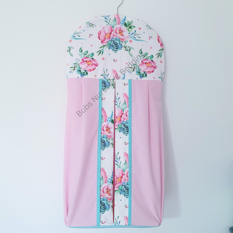 Sweet baby girl "Floral" Nappy stacker - Pink + white