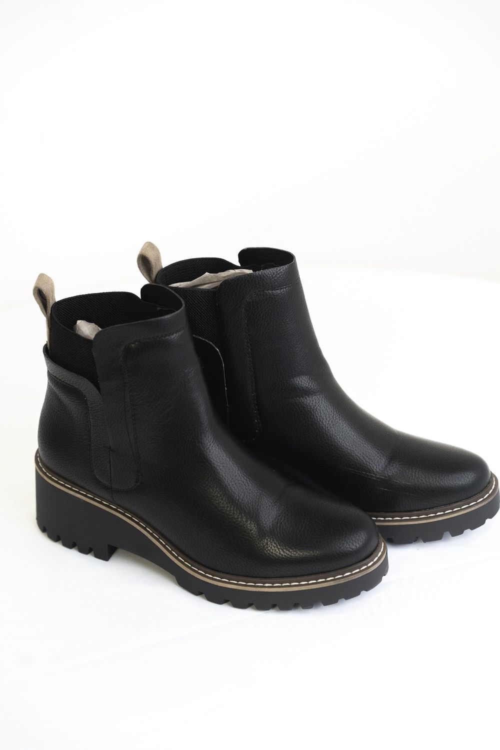 Round Toe Chelsea Ankle Boot