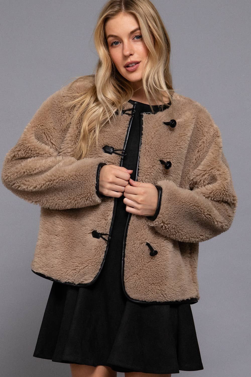 Long Sleeve Crew Neck with Toggle Look Button Fluffy Jacket, Color: Taupe, Size: S