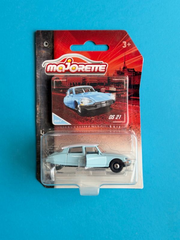 VERIFIED ASSET // CITROËN DS 21