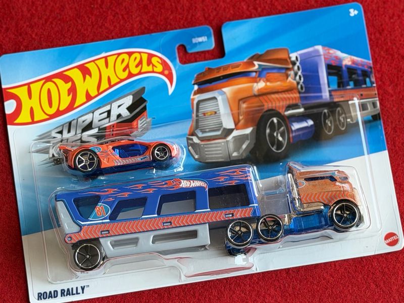 VERIFIED ASSET // ROAD RALLY™ SUPER RIGS