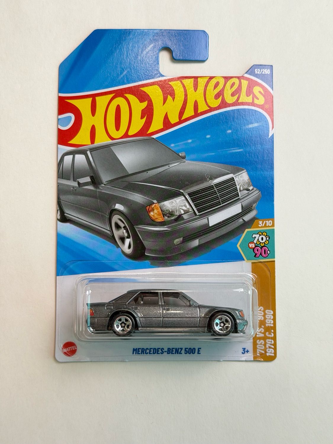 Verified asset// Mercedes-Benz 500 E '70s vs '90s