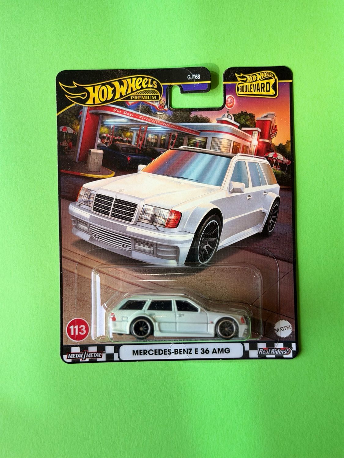 Verified asset// Mercedes-Benz E 36 AMG Hot Wheels Boulevard