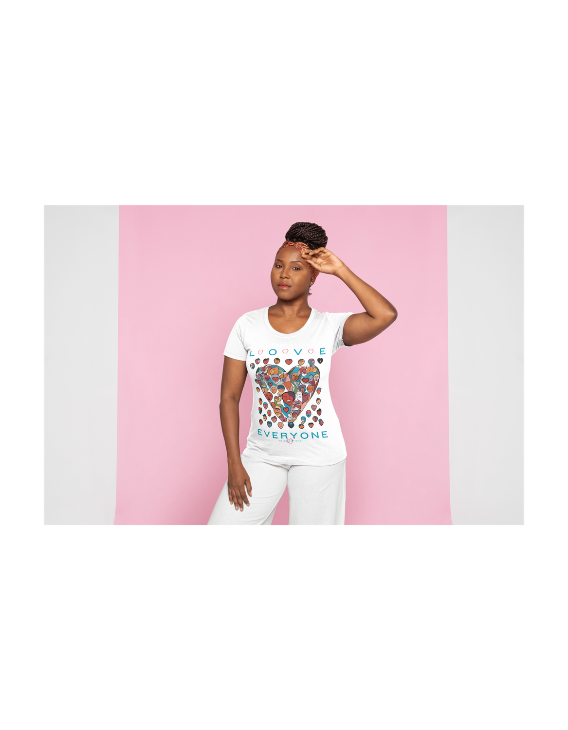 Love Everyone - T-shirt