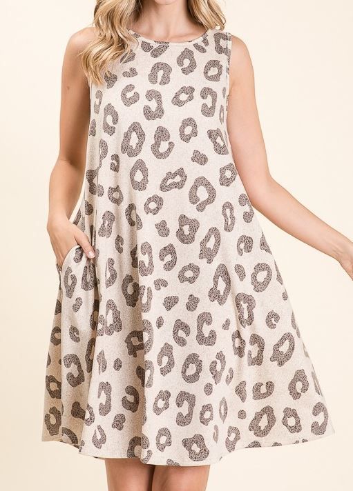 Relaxed Beige Leopard Sleeveless Short Dress