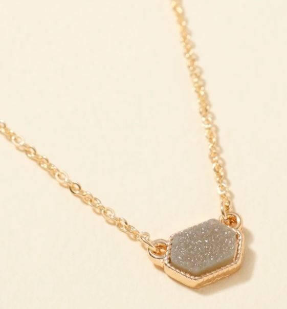 Druzy Stone Short Necklace 