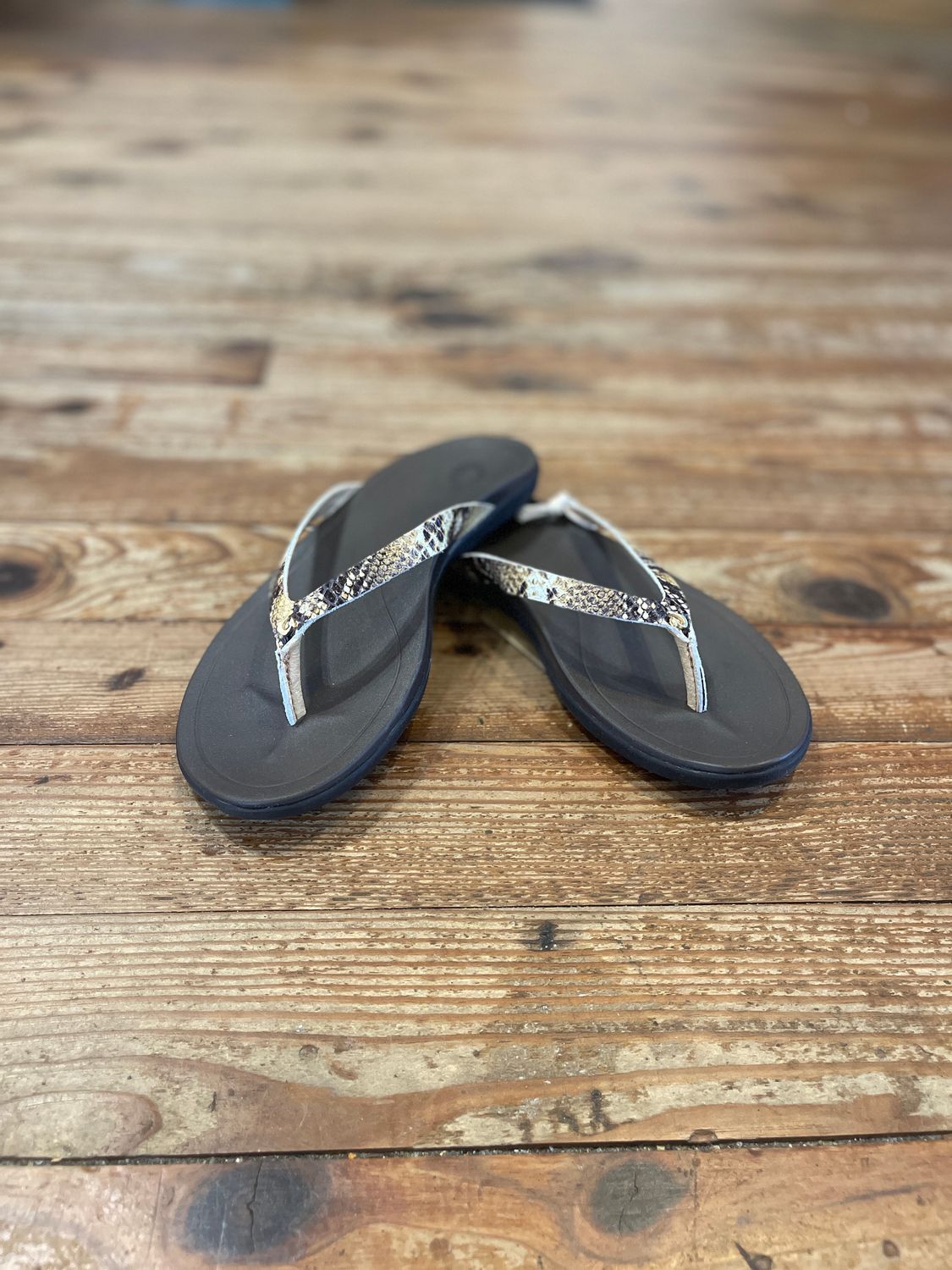 Women's Ho'opio Tan/Mo'o