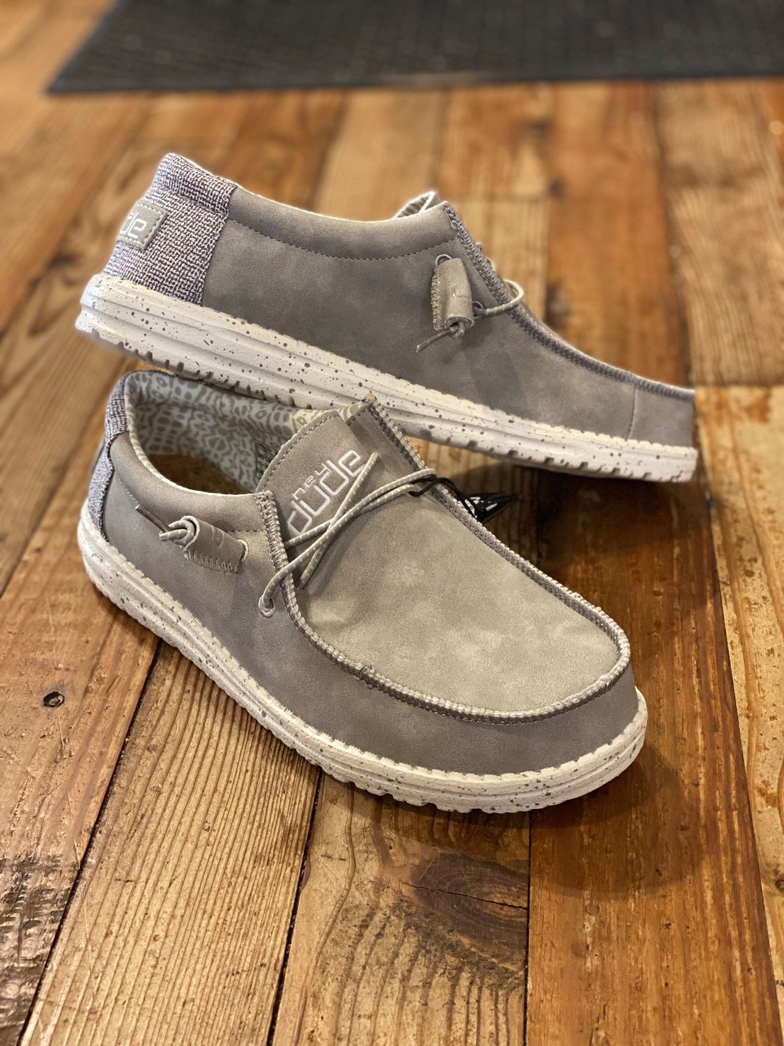 Wally Recycled Leather Silver Birch